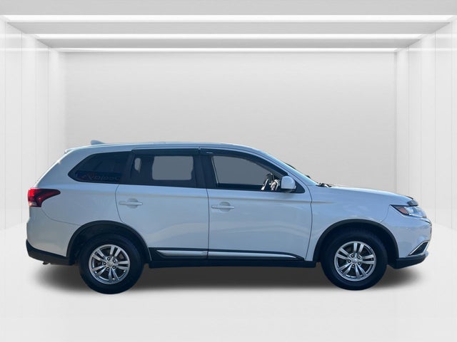 2017 Mitsubishi Outlander