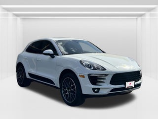 2015 Porsche Macan