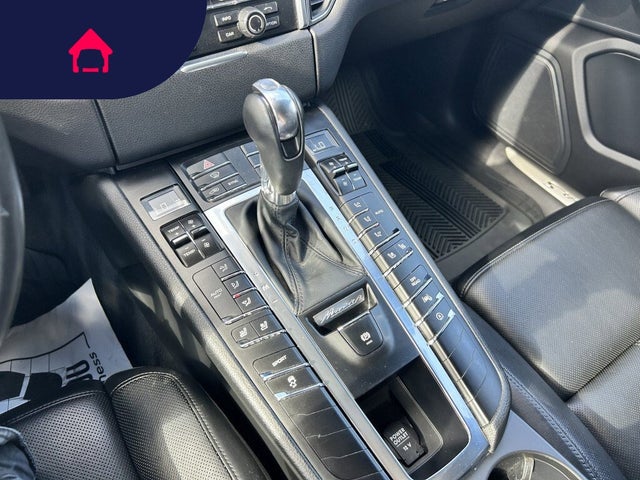 2015 Porsche Macan