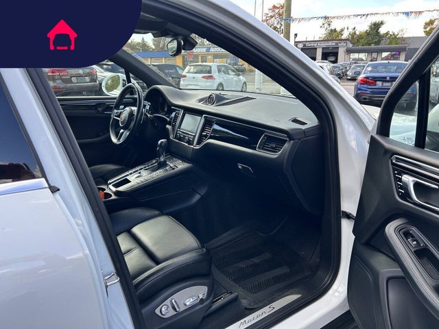 2015 Porsche Macan