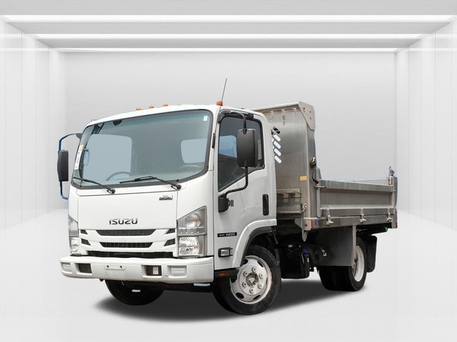 2019 Isuzu NRR