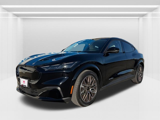 2025 Ford Mustang Mach-E