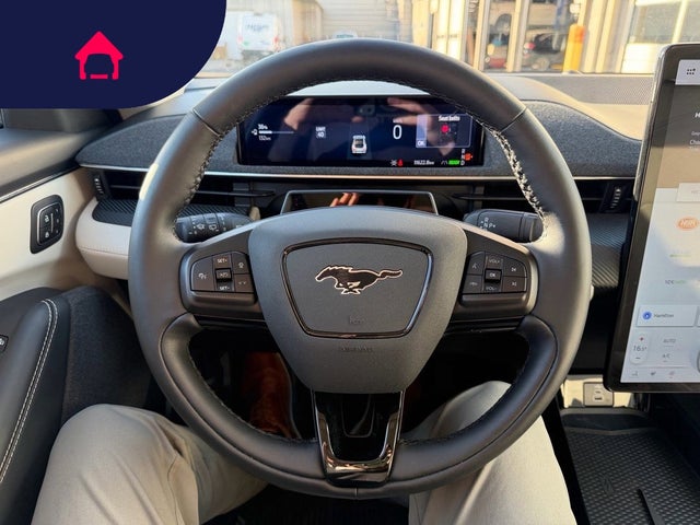 2025 Ford Mustang Mach-E