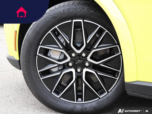 2025 Ford Mustang Mach-E