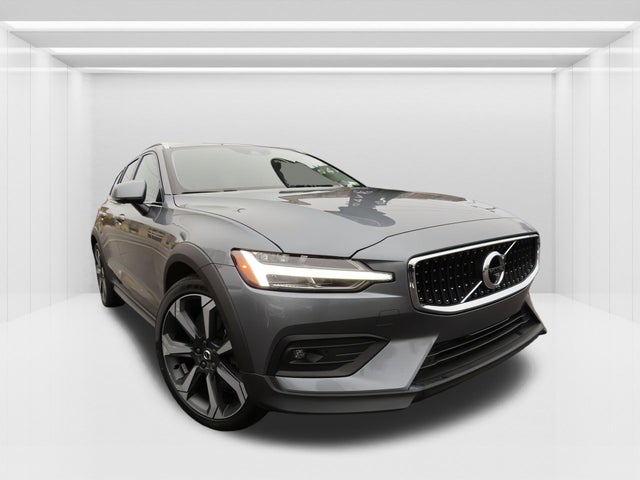 2021 Volvo V60 Cross Country