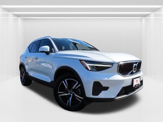2023 Volvo XC40