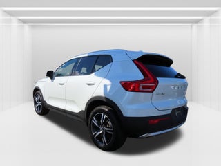 2023 Volvo XC40