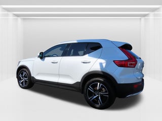 2023 Volvo XC40