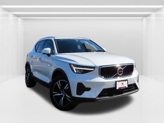 2023 Volvo XC40