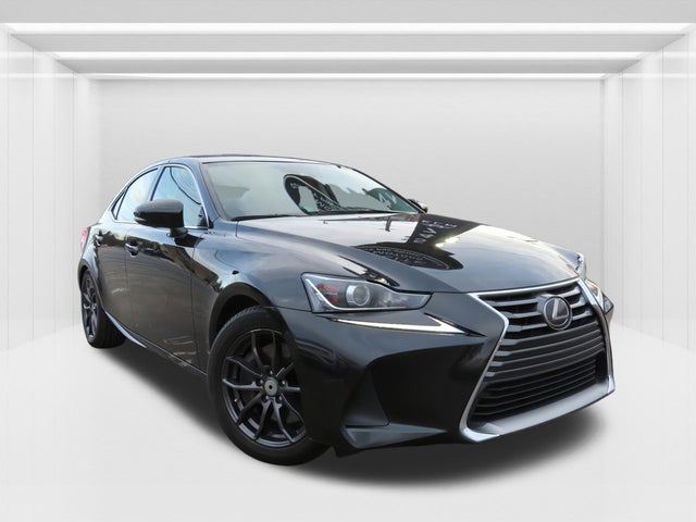 2018 Lexus IS