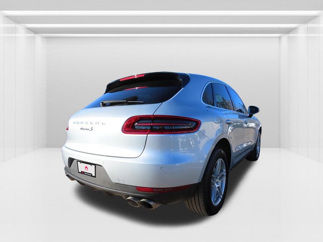 2016 Porsche Macan