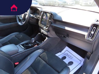2022 Volvo XC40 Recharge Pure Electric