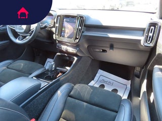 2022 Volvo XC40 Recharge Pure Electric