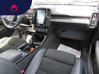 2022 Volvo XC40 Recharge Pure Electric