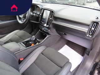 2022 Volvo XC40 Recharge Pure Electric