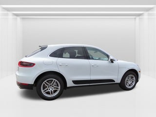 2015 Porsche Macan