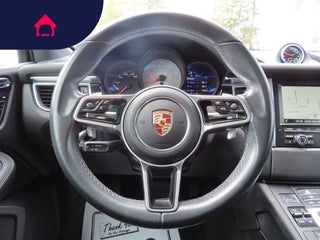 2015 Porsche Macan
