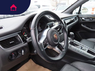 2015 Porsche Macan