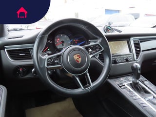 2015 Porsche Macan