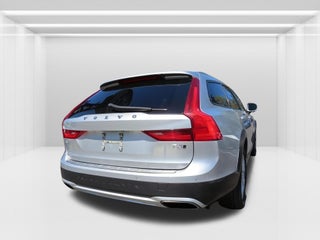 2018 Volvo V90 Cross Country