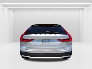 2018 Volvo V90 Cross Country