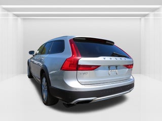 2018 Volvo V90 Cross Country