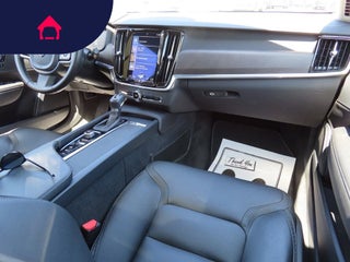 2018 Volvo V90 Cross Country
