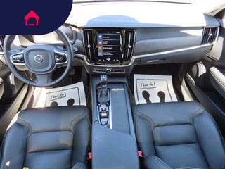 2018 Volvo V90 Cross Country