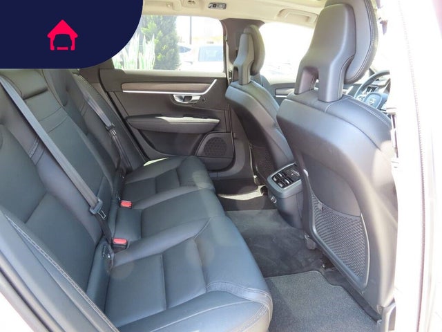 2018 Volvo V90 Cross Country