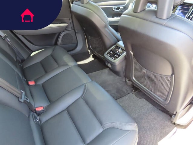 2018 Volvo V90 Cross Country