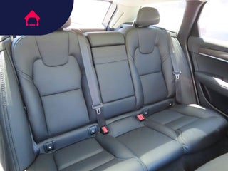 2018 Volvo V90 Cross Country