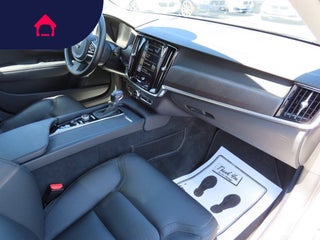 2018 Volvo V90 Cross Country