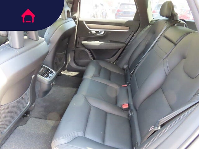 2018 Volvo V90 Cross Country