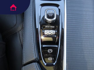2018 Volvo V90 Cross Country