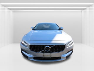 2018 Volvo V90 Cross Country