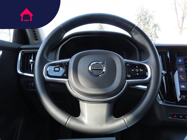 2018 Volvo V90 Cross Country