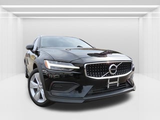 2020 Volvo V60 Cross Country