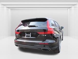 2020 Volvo V60 Cross Country