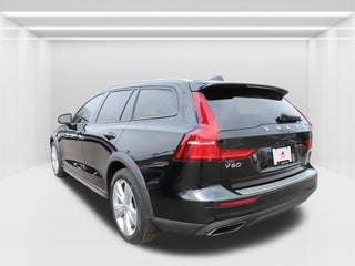 2020 Volvo V60 Cross Country
