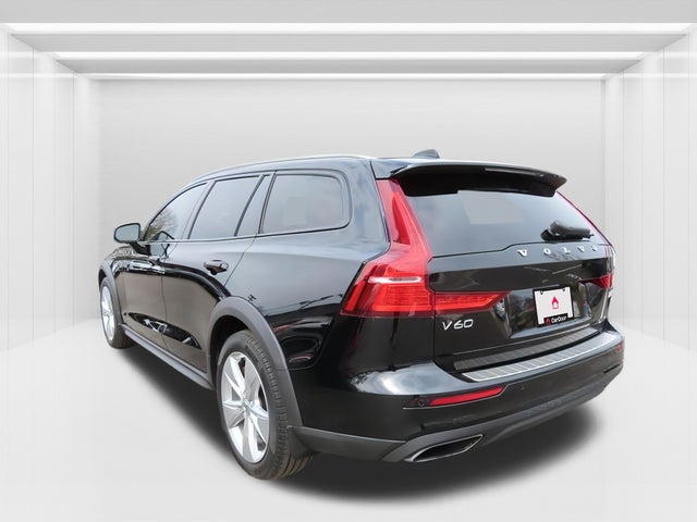 2020 Volvo V60 Cross Country