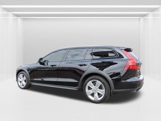 2020 Volvo V60 Cross Country