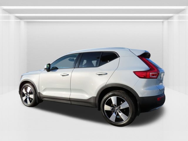 2021 Volvo XC40