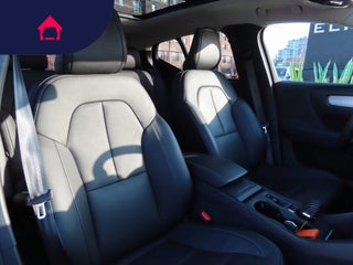 2021 Volvo XC40