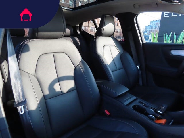 2021 Volvo XC40
