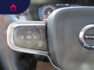 2021 Volvo XC40