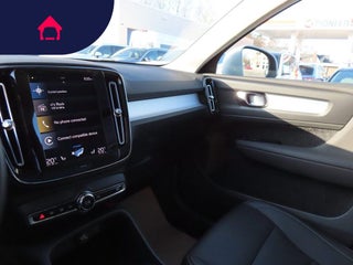 2021 Volvo XC40
