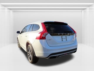 2016 Volvo V60 Cross Country
