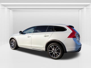 2016 Volvo V60 Cross Country