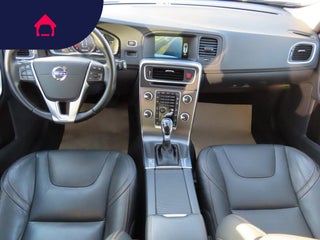 2016 Volvo V60 Cross Country