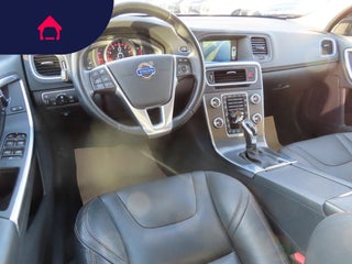 2016 Volvo V60 Cross Country